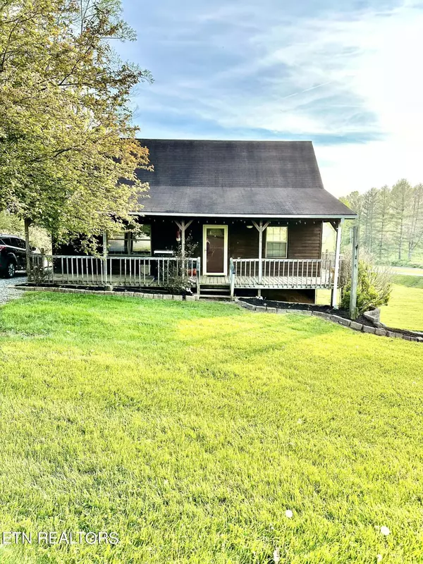 140 Hurley DR, Sneedville, TN 37869