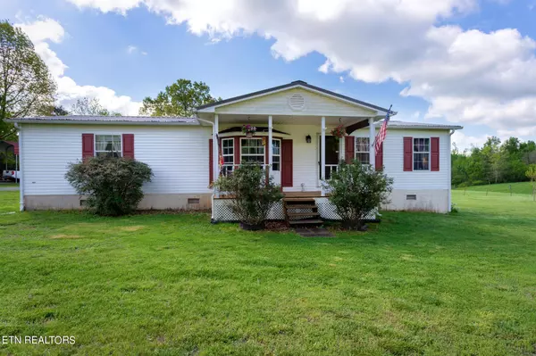 335 Gamble Rd, Madisonville, TN 37354