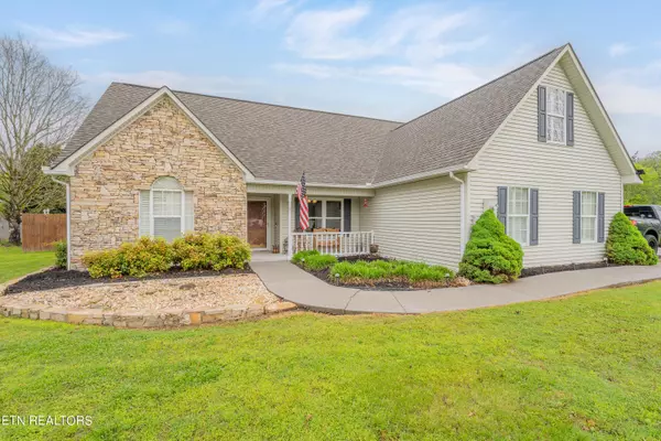 1202 Blake Lea, Sevierville, TN 37862