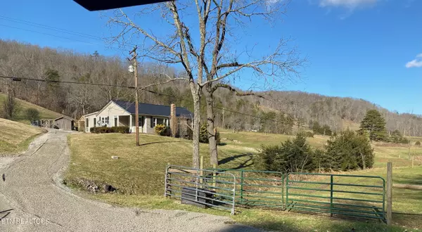 Washburn, TN 37888,3427 Tater Valley Rd