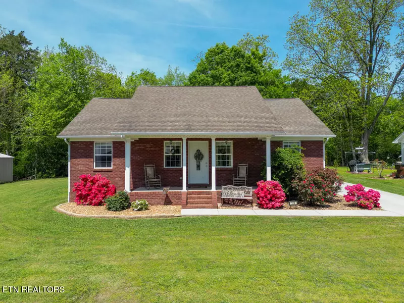 314 Walnut St, Madisonville, TN 37354