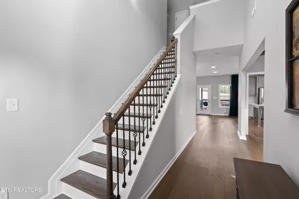 Knoxville, TN 37922,10016 Castleglen Ln LN