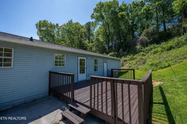 Maryville, TN 37801,317 McNabb PL