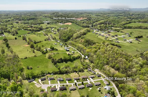 Tazewell, TN 37879,105 Emory LN