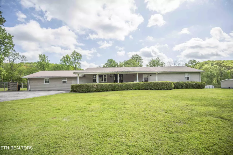 130 Unger Hill Road Rd, Oakdale, TN 37829