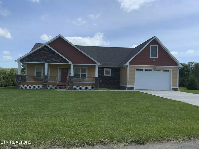 110 Lilac LN, Speedwell, TN 37870