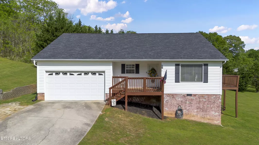 129 Benjamin PL, Benton, TN 37307