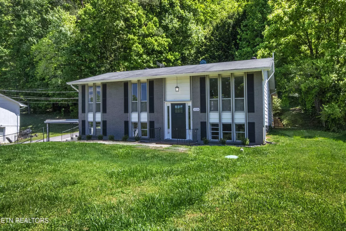 Knoxville, TN 37918,5524 Carter Rd