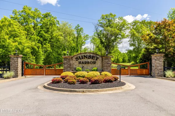 Peaceful Point Lot #11, Dandridge, TN 37725