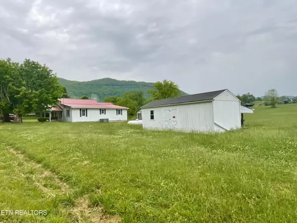 Lafollette, TN 37766,314 Greene LN