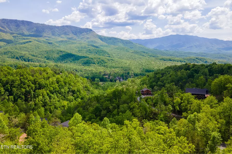 Lot 71 Vixen Run, Gatlinburg, TN 37738