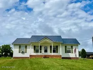 1887 Warrensburg Rd,  Whitesburg,  TN 37891