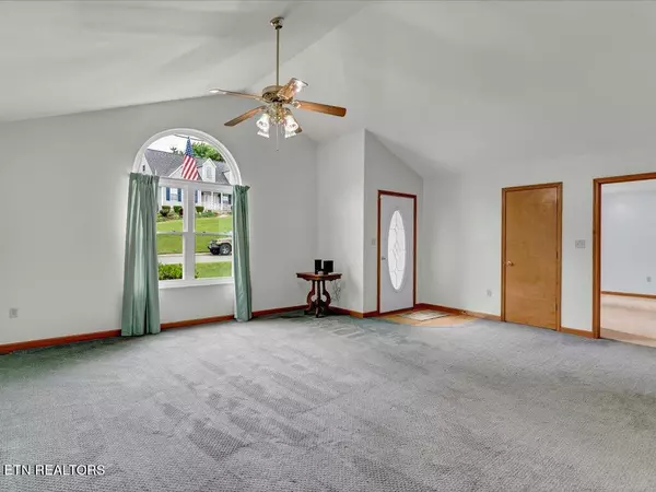 Talbott, TN 37877,8136 West Pointe DR