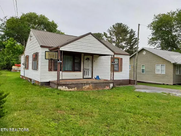 306 Warren Street, Athens, TN 37303