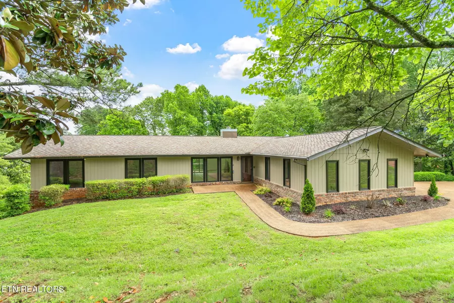 160 Saint Andrews DR, Knoxville, TN 37934