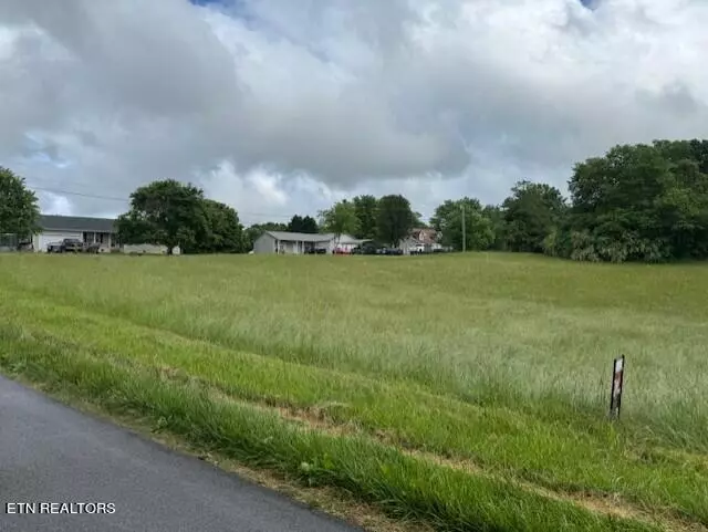 Old Sweetwater Road, Sweetwater, TN 37874