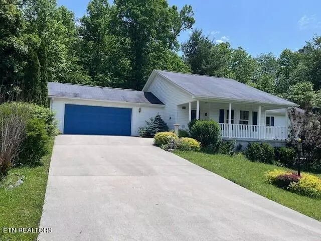 23 Evergreen PL, Sparta, TN 38583