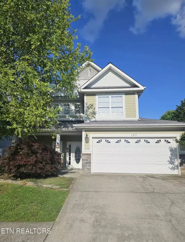 123 McNeilly CIR, Maryville, TN 37803