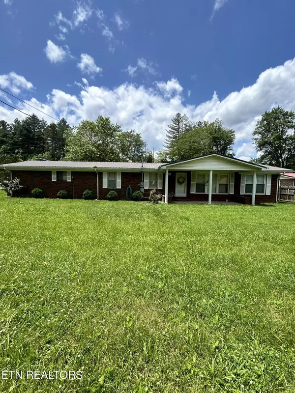 104 Hollywood Drive DR, Middlesboro, KY 40965