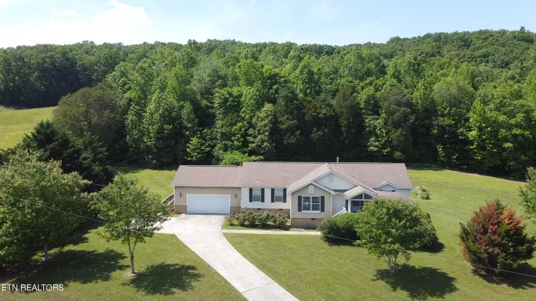 3678 Buttermilk Rd, Kingston, TN 37763