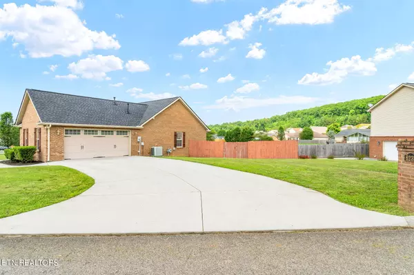 Corryton, TN 37721,6235 Christian Springs DR