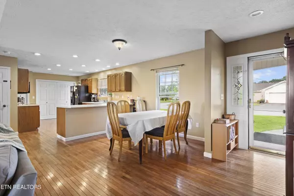 Jefferson City, TN 37760,1202 Jeff View DR