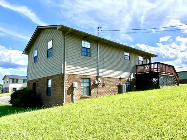 Tazewell, TN 37879,186 Leabow CIR