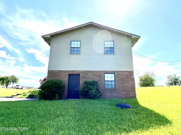 Tazewell, TN 37879,186 Leabow CIR