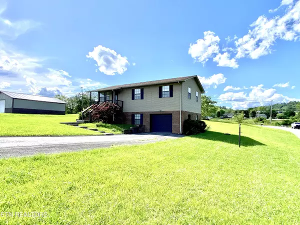 Tazewell, TN 37879,186 Leabow CIR