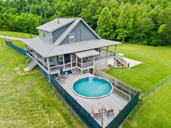 Tellico Plains, TN 37385,106 Cagle Rd