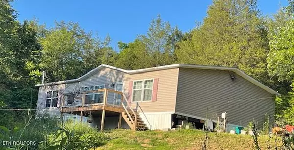 185 B Wells Rd, Powell, TN 37849