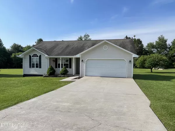 124 Hartland DR, Madisonville, TN 37354