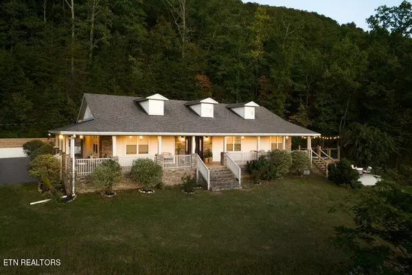 944 Sharp  Road Rd, Sevierville, TN 37876