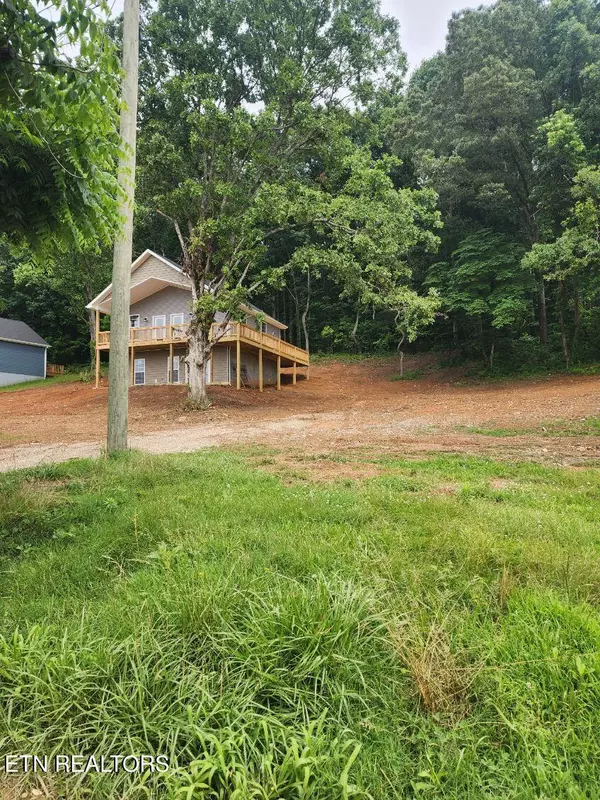 Sweetwater, TN 37874,112 WAYMIER Rd