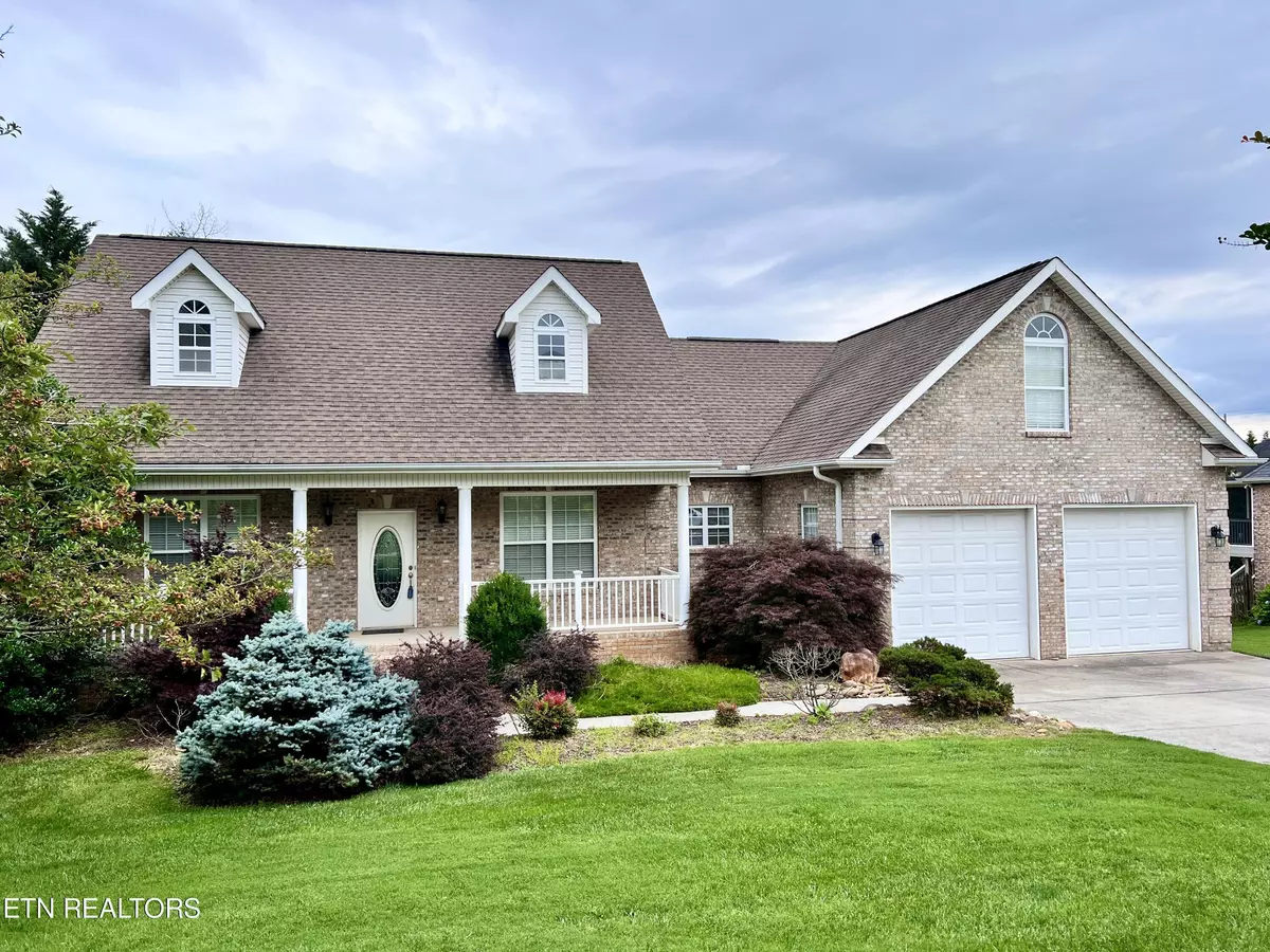 Lenoir City, TN 37772,919 Oakley Glen LN