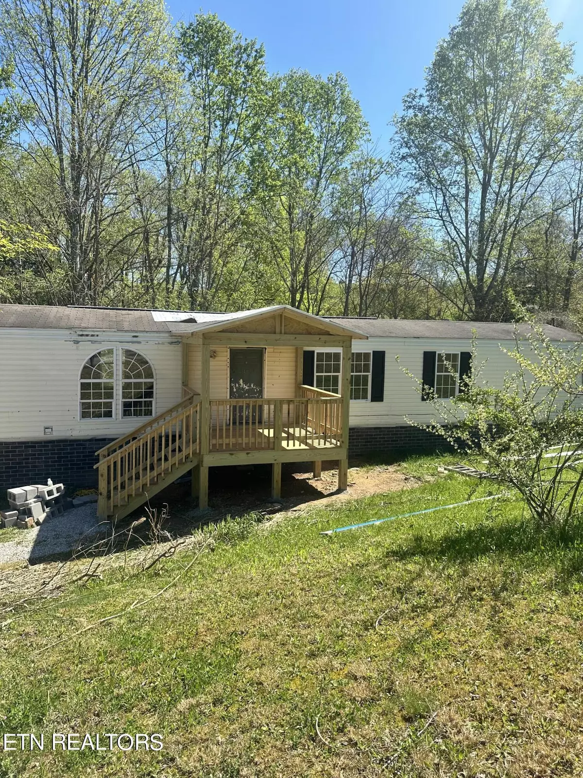 Lafollette, TN 37766,187 Mynatt LN