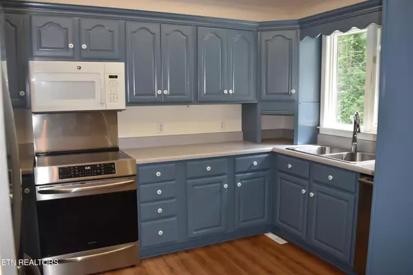 Sparta, TN 38583,91 Upper Meadows Rd