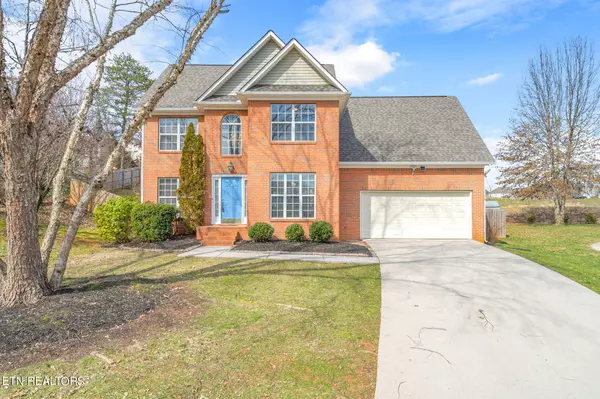 11005 Walnut Creek LN, Knoxville, TN 37932