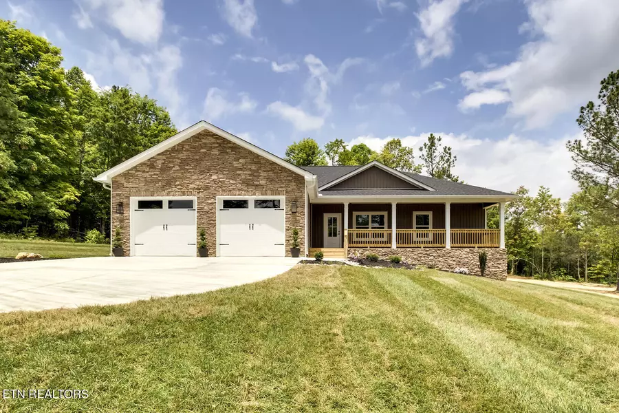 644 Hiwassee CIR, Decatur, TN 37322