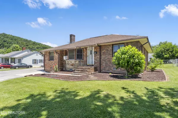 Elizabethton, TN 37643,812 Riverview DR