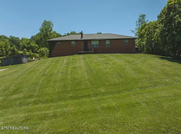 5636, 5640 Sugar Hollow Rd, Russellville, TN 37860