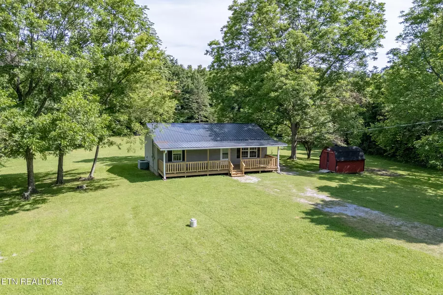 801 Stony Point Mountain Rd, Doyle, TN 38559