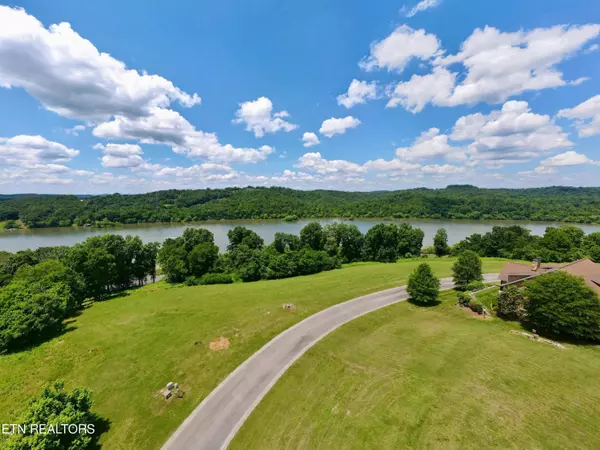 Loudon, TN 37774,2109 Persimmon