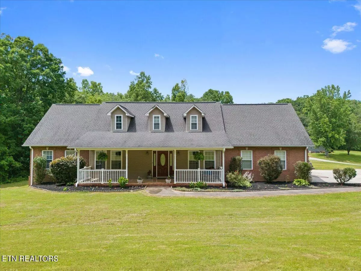 Oliver Springs, TN 37840,129 Hickory LN