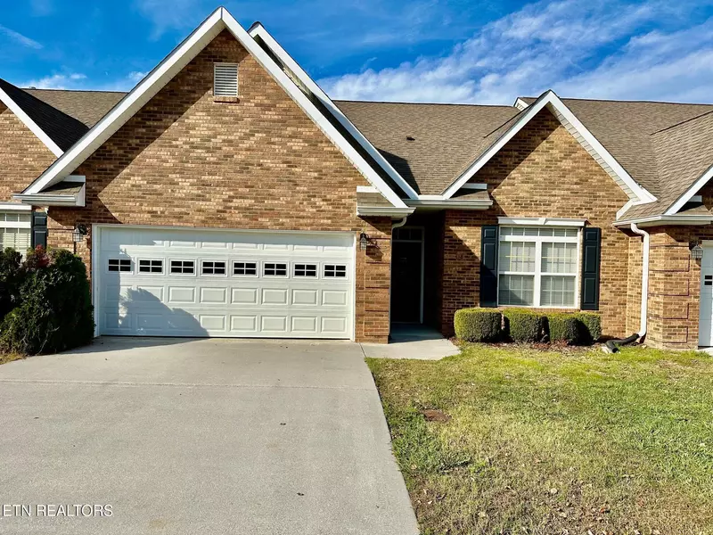 118 River Garden CT, Sevierville, TN 37862