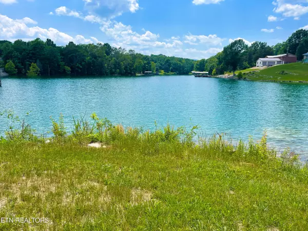 Jacksboro, TN 37757,0 Shawnee DR