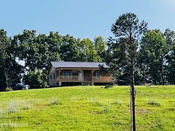 517 Tilmon West LN, New Tazewell, TN 37825