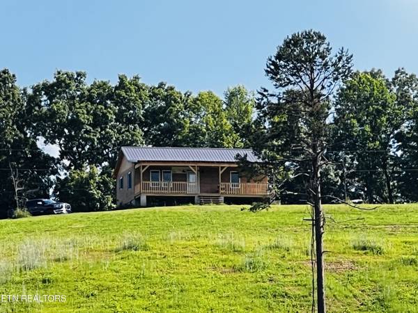 517 Tilmon West LN, New Tazewell, TN 37825