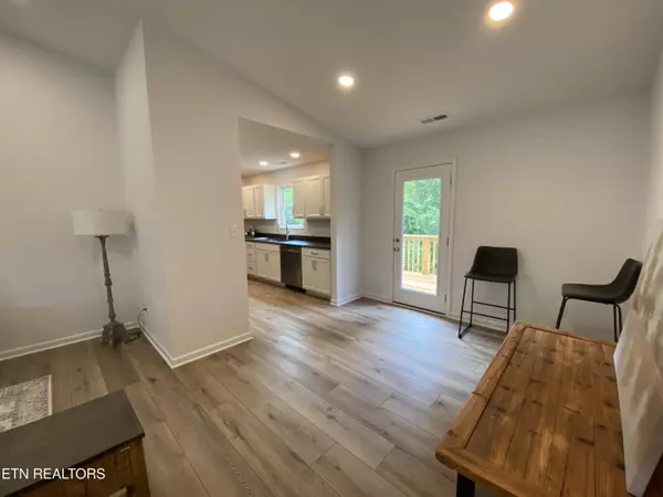 Knoxville, TN 37918,7516 Silveredge Rd