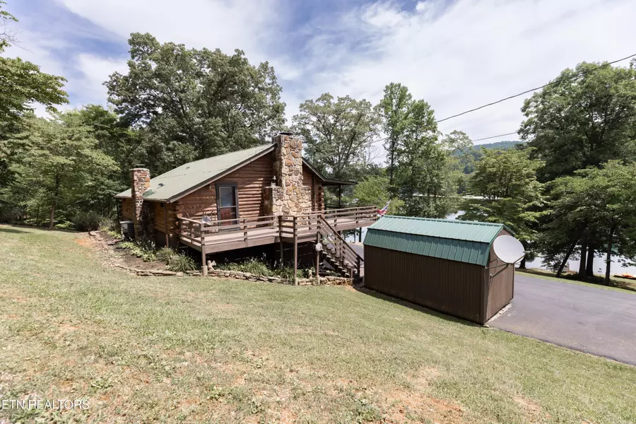 263 Blue Ridge Rd, Speedwell, TN 37870